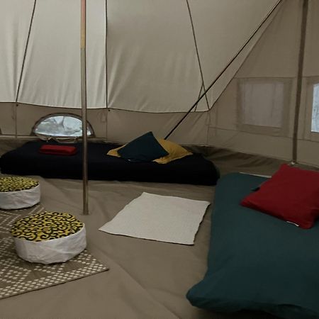 Grande Tente Tipi En Pleine Foret Burzet 외부 사진