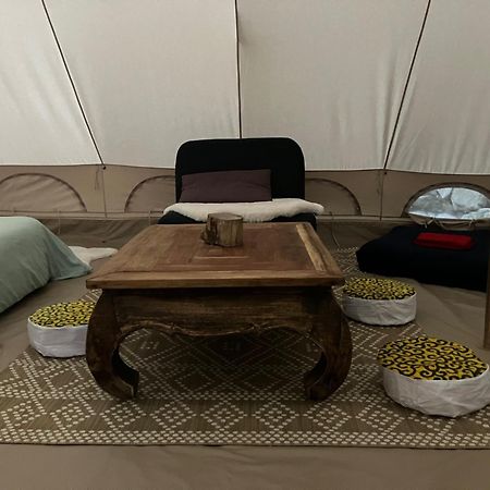 Grande Tente Tipi En Pleine Foret Burzet 외부 사진